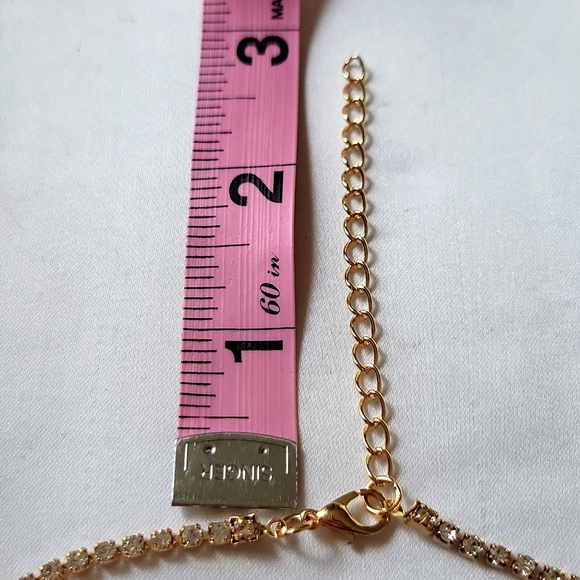 OTL Boho Butterfly Pendant Necklace Rhinestones Goldtone Chain 21" NEW - Picture 9 of 12